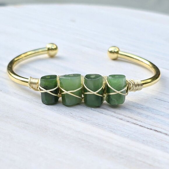 Jade ✦ Wire Wrap Cuff ✦ 4-Stone Gold Over Copper Wisdom & Balance Talisman NWT - Picture 10 of 11